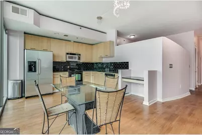 3324 Peachtree Road NE #2515, Atlanta, GA 30326 - Photo 17