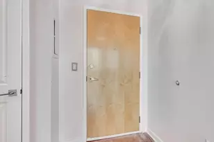 3324 Peachtree Rd NE, Atlanta, GA 30326 - Photo 3