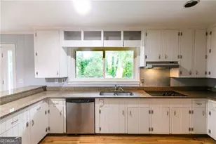 3175 Alton Rd, Atlanta, GA 30341 - Photo 11