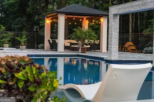 1336 Azalea Dr, Lawrenceville, GA 30043 - Photo 5