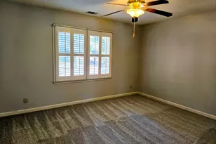 270 North Dr, Fayetteville, GA 30214 - Photo 23