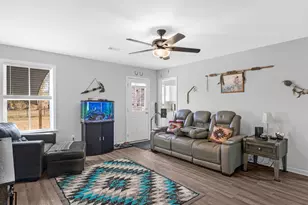 3524 Moss Island Ct, Albany, GA 31721 - Photo 3