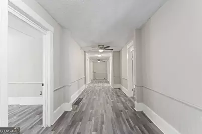212 W Quilly Street, Griffin, GA 30223 - Photo 11