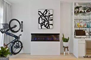 560 Dutch Valley - 2313 Rd, Atlanta, GA 30324 - Photo 5