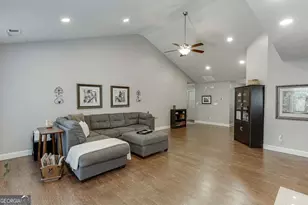 5652 Leaf Ridge Ln NE, Buford, GA 30518 - Photo 9