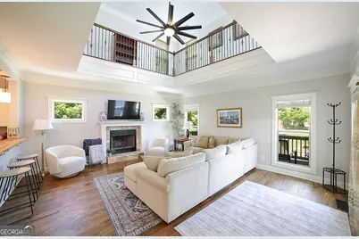 132 Poplar Street N, Athens, GA 30606 - Photo 9