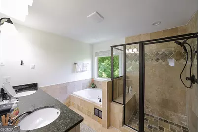 132 Poplar Street N, Athens, GA 30606 - Photo 23