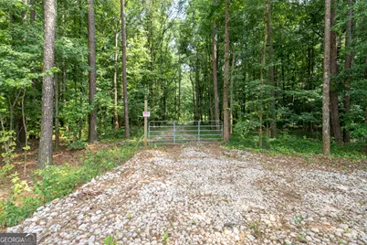 2535 Willow Lane, Social Circle, GA 30025 - Photo 11