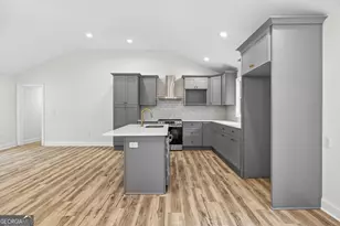 922 Linch Rd, Senoia, GA 30276 - Photo 9