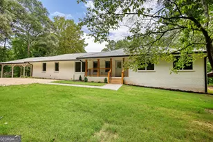 922 Linch Rd, Senoia, GA 30276 - Photo 1