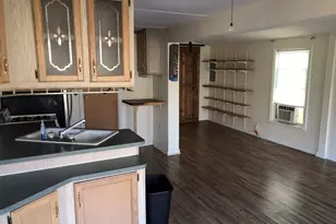 618 Riverside Dr, Cleveland, GA 30528 - Photo 15