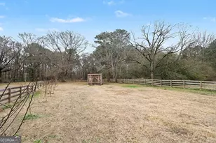 204 Maple St, Stephens, GA 30667 - Photo 17