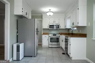 265 Round Table Rd, Athens, GA 30606 - Photo 5