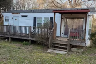 2693 Dempsey Brown Rd, Dewy Rose, GA 30634 - Photo 9