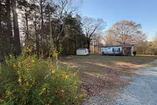 2693 Dempsey Brown Rd, Dewy Rose, GA 30634 - Photo 13