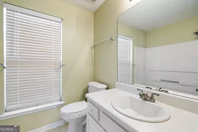 2530 Hillvale Circle, Lithonia, GA 30058 - Photo 21