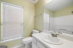 2530 Hillvale Cir, Lithonia, GA 30058 - Photo 21