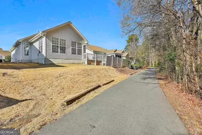 2019 Village Park Drive, Peachtree City, GA 30269 - Photo 33