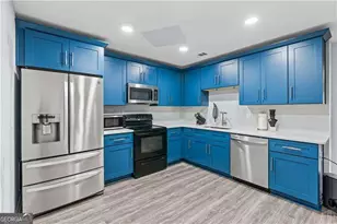 7200 Ravenwood Ln, Lithonia, GA 30038 - Photo 11