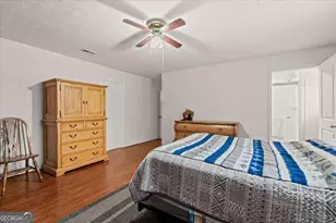 40 L Z Jackson Rd, Bowdon, GA 30108 - Photo 13