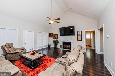 103 June Crest Court, Byron, GA 31008 - Photo 5