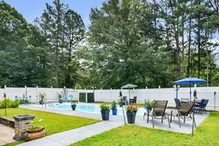 155 Rocky Way, Williamson, GA 30292 - Photo 17