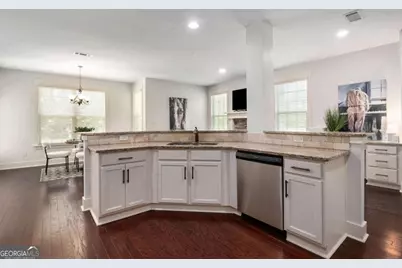 466 Austin Storey Circle, Newnan, GA 30263 - Photo 5