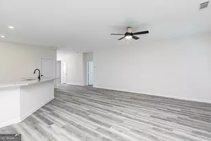 419 Sunfish Cir, Jefferson, GA 30549 - Photo 7