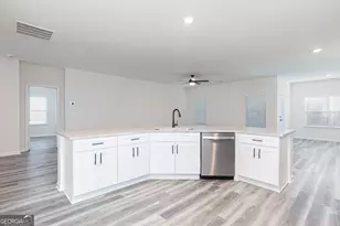 419 Sunfish Cir, Jefferson, GA 30549 - Photo 13