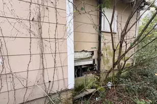 615 Cotton Ave, Albany, GA 31701 - Photo 9