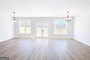 476 Tanners Bridge Cir, Bethlehem, GA 30620 - Photo 7