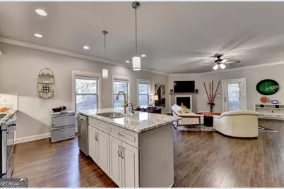 4001 Sovereign Drive, Buford, GA 30519 - Photo 7