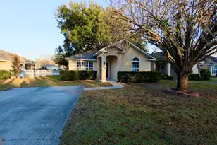 110 Dalton Cody Dr, Brunswick, GA 31520 - Photo 1