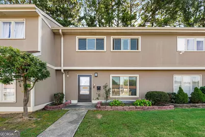 1820 Ashborough Road SE #APT B, Marietta, GA 30067 - Photo 1
