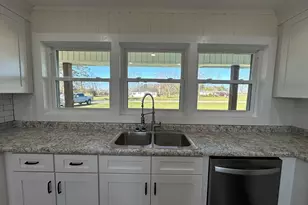 1918 Register Rd, Adel, GA 31620 - Photo 9