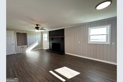 1918 Register Road, Adel, GA 31620 - Photo 5