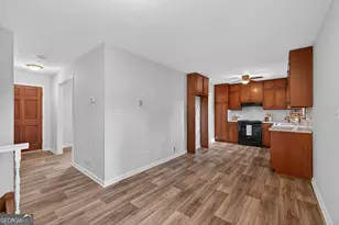 2015 Highriggs Ln, Snellville, GA 30078 - Photo 11