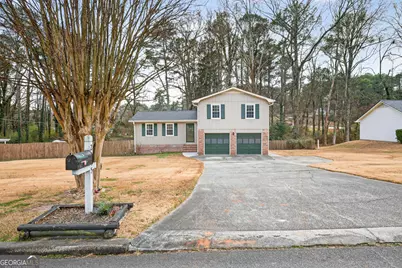 2015 Highriggs Lane, Snellville, GA 30078 - Photo 5