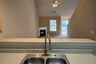 208 Lossie Ln, McDonough, GA 30253 - Photo 9