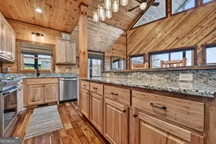 467 Deer Crest Rd, Blue Ridge, GA 30513 - Photo 17
