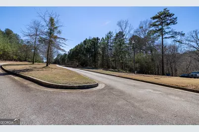 2037 Fontainbleau Drive, Conyers, GA 30094 - Photo 45