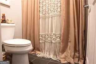 3820 Roswell Rd NE, Atlanta, GA 30342 - Photo 11