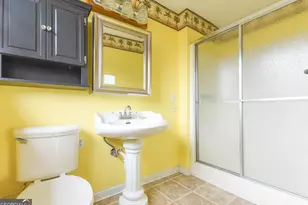 19 Festiva Dr, Newnan, GA 30263 - Photo 9