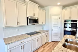 801 Brittany Nichole Ct, Bonaire, GA 31005 - Photo 11