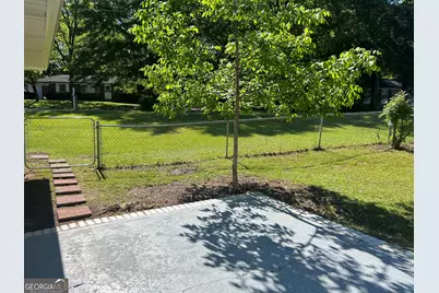 2875 Carriage Lane, South Fulton, GA 30349 - Photo 17