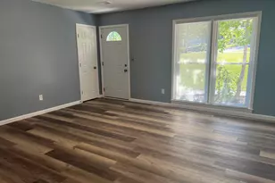 2875 Carriage Ln, South Fulton, GA 30349 - Photo 3