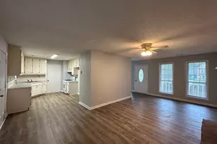 12 Thomas Crossing Dr, Newnan, GA 30265 - Photo 5