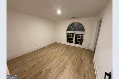 5455 Forest Falls Drive, Loganville, GA 30052 - Photo 11