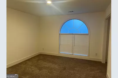 5455 Forest Falls Drive, Loganville, GA 30052 - Photo 13