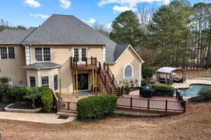 113 Glenn Eagle Pointe, Lagrange, GA 30241 - Photo 3